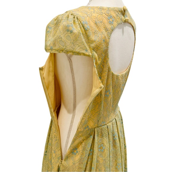 Miami Butter Yellow Lace Fit & Flare Dress | Cap Sleeves & Cutout Back (S) - Picture 12 of 14